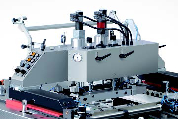 Ultra-precise pneumatic scraper system
