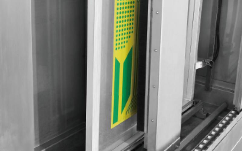Screen developing section